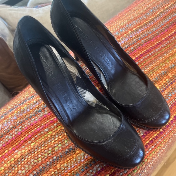 Burberry Black Platform Heels 8/38 IT - Picture 2 of 3